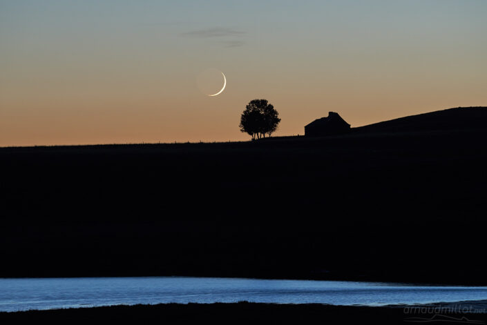 Coucher de lune au Pesquier Haut