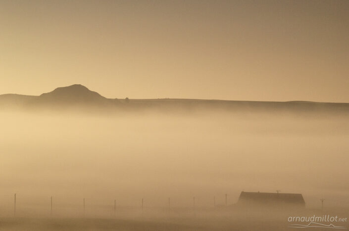 La Grange des Enfants dans la brume