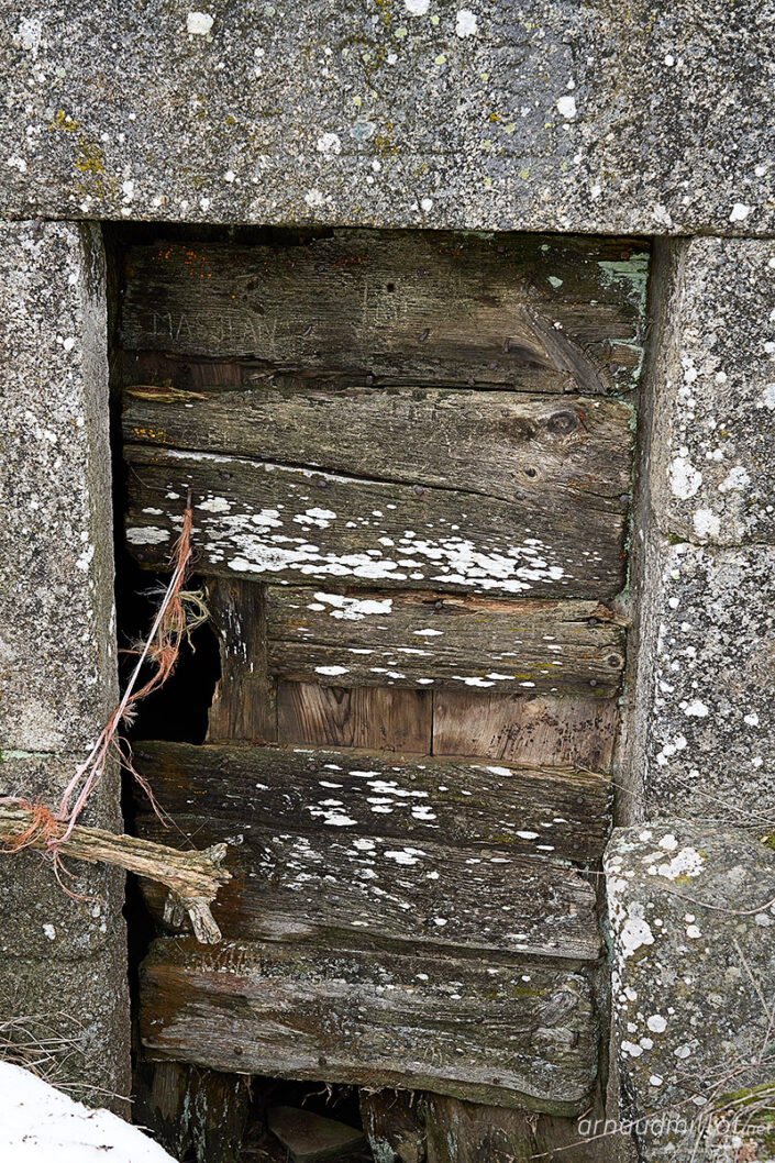 Porte du Buron du Cher, Saint Urcize, Cantal