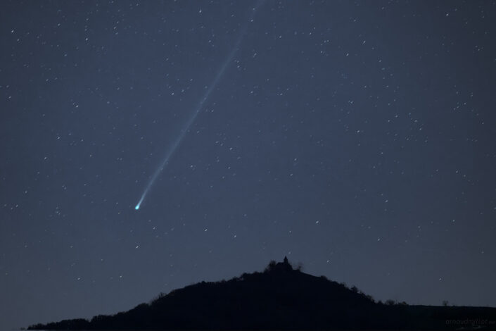 Comete C2025 R3 panstarrs au-dessus de Saint Jean le Froid