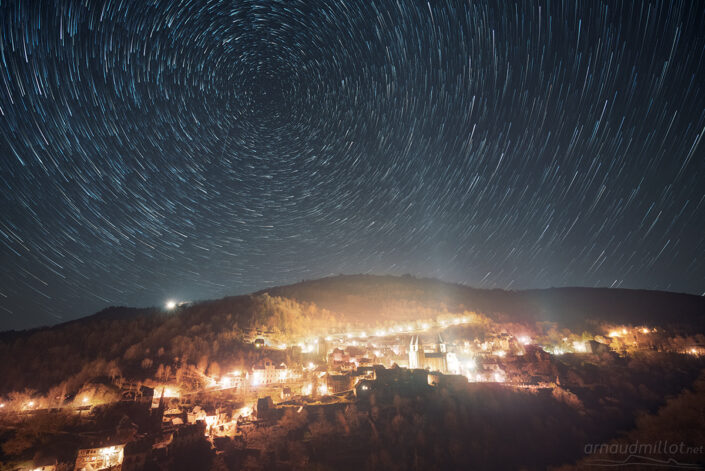 Filé d'étoiles depuis Bancarel à Conques
